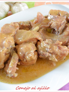 Una foto de Conejo al ajillo (Thermomix)