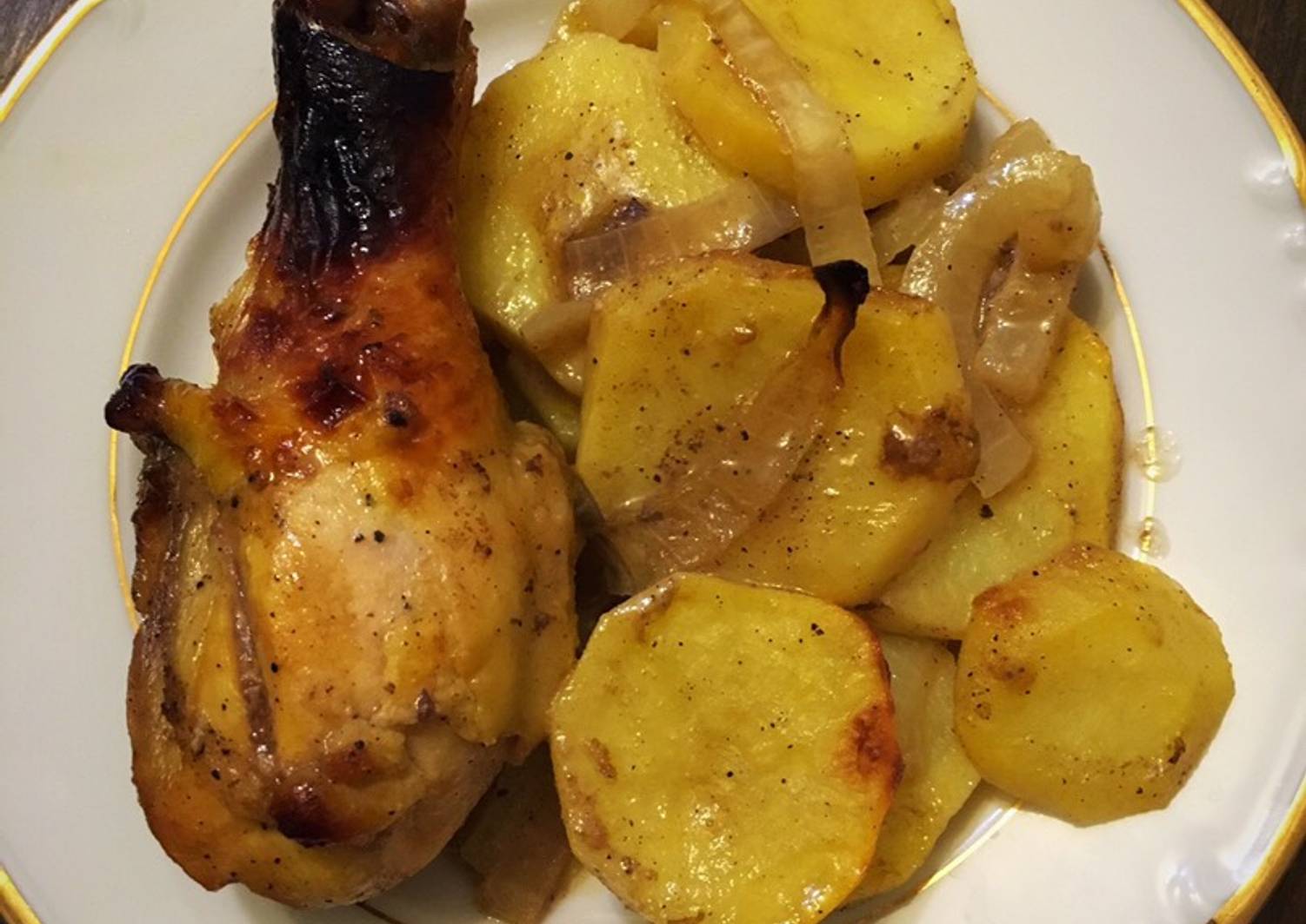 Курица в медовом соусе в духовке с картошкой