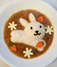 cơm cà ri bò cho bé