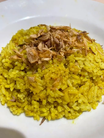 Cara Mudah Membuat Resep  Nasi kuning praktis (instan) rasa gurih &amp; nikmat yang Lezat, Bisa Manjain Lidah