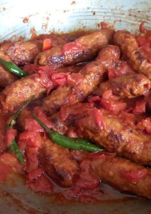 A picture of 5 ingredients Chicken seekh kabab karahi.