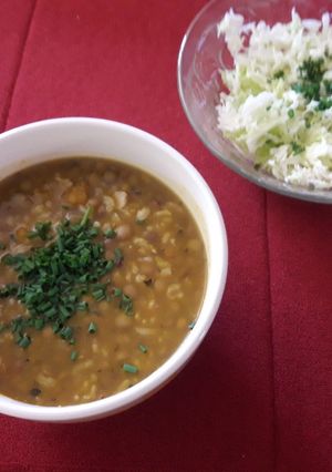 Una foto de Lentejas con arroz integral