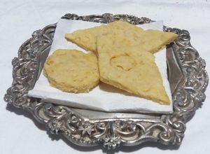 Una foto de Galletitas de queso 🍪🧀🧀