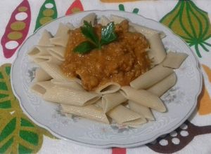 Una foto de Canutos con salsa tuco #16