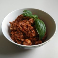 A picture of Pesto alla trapanese.
