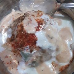 Dahi vade A picture of Dahi vade.