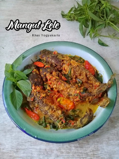 Foto resep Mangut Lele Khas Yogyakarta