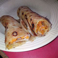 A picture of Carrot chapati roll.