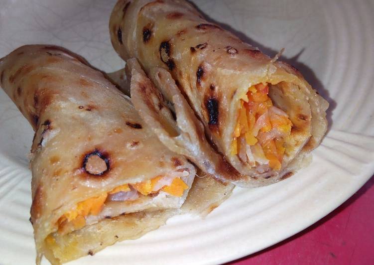 Simple Way to Prepare Perfect Carrot chapati roll