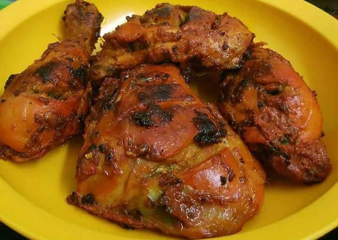 Recipe of Ultimate Tandoori Chicken Without Tandoor (Gas Top)