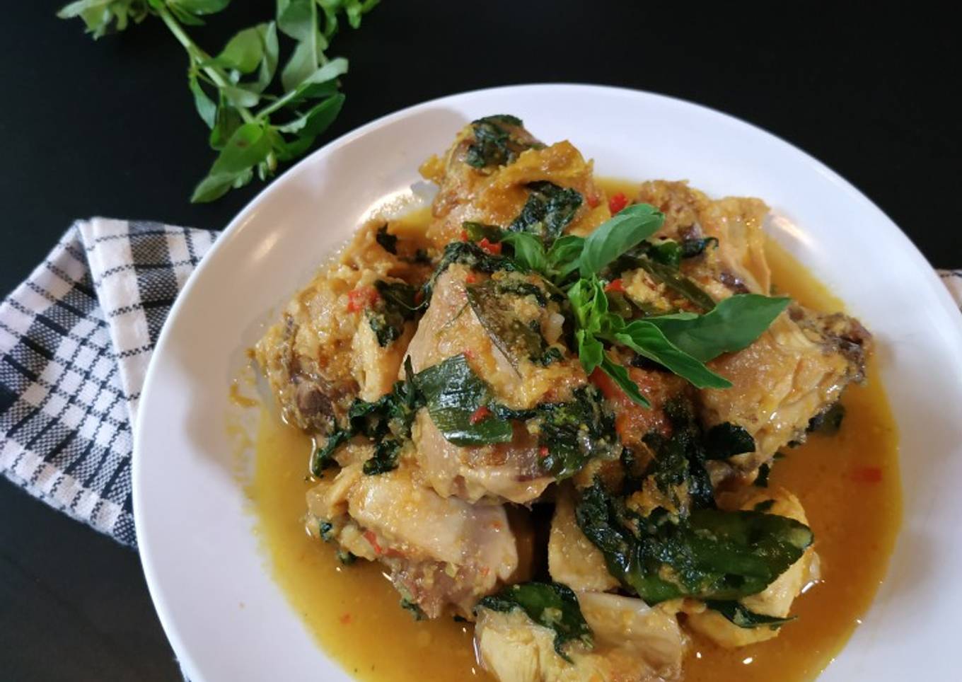 Rica Ayam Kemangi