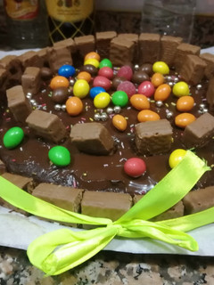 Una foto de Tarta de chocolate con Huesitos