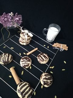 عکسی از دستور کلوچه هل و دارچین