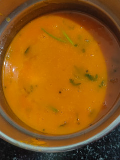 ஈஸி தக்காளி சாம்பார்(tomato sambar recipe in tamil) செய்முறை முக்கிய புகைப்படம்
