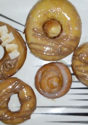 A picture of Milk glazed doughnut.