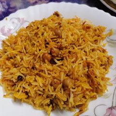 A picture of Tomato salsa rice.