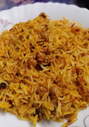 A picture of Tomato salsa rice.