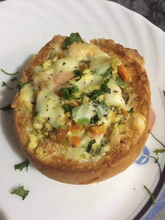A picture of Stuff crispy bun.