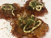 A picture of potato latkes