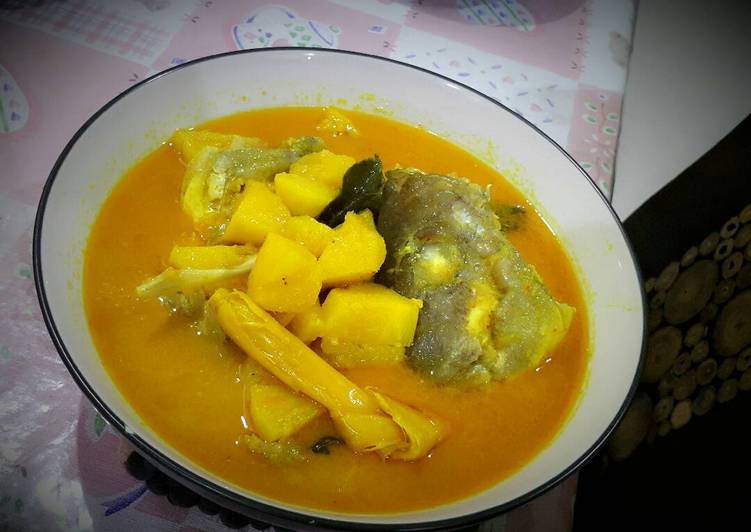 Bahan memasak Kepala kakap asam pedas Lezat