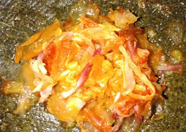 Cara Gampang Menyiapkan Sambel kecombrang, Bisa Manjain Lidah