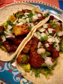 Una foto de Tacos al pastor caseros (sin trompo)