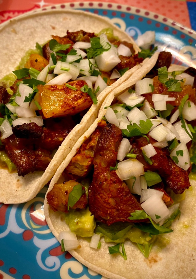 Una foto de Tacos al pastor caseros (sin trompo)
