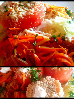 Una foto de Tomate rellenos de couz couz, con ensalada liviana...😉🍽🧂