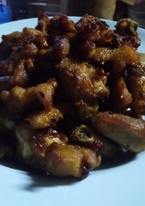 รูปของ หมูทอดคู่ส้มตำ