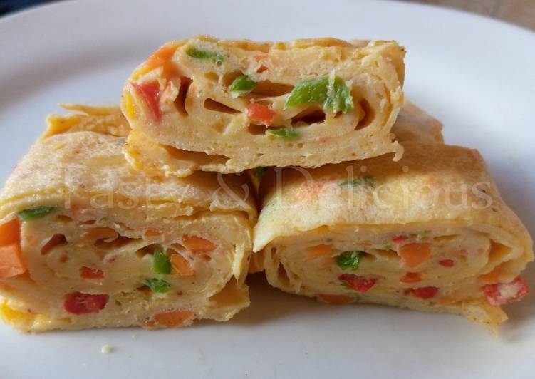 Recipe of Awsome Omelette Egg Roll | Simple Recipe For One