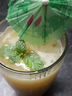 કાચી કેરી નો બાફલો (Kachi Keri Baflo Recipe In Gujarati) રેસીપી મુખ્ય ફોટો