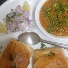 A picture of Instant Pau-bhaji in Pressure cooker.