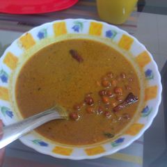 A picture of Varutharacha Kadala curry / Brown Chickpeas / Black Chana.