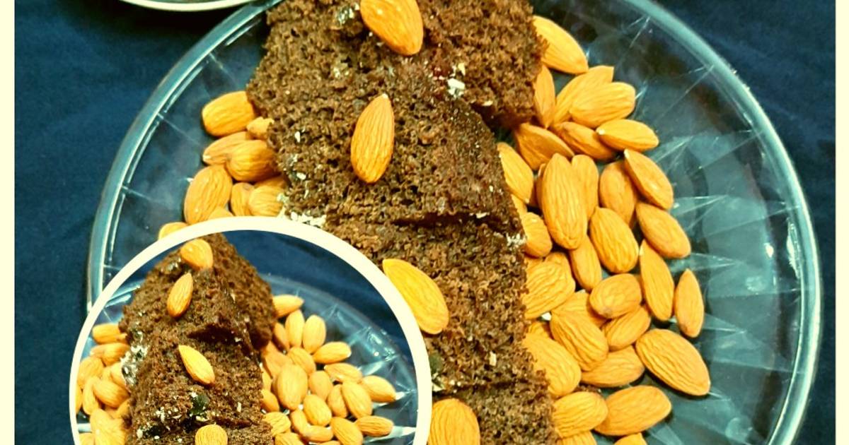 नटी चॉकलेट ब्राउनी (nutty chocolate brownie recipe in hindi) रेसिपी