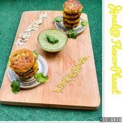 A picture of Oats & Moong daal Tikki.