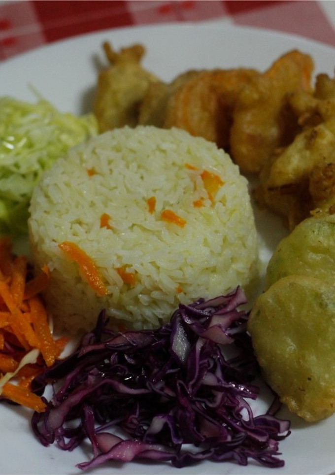 Foto de Tempura de frutas e vegetais