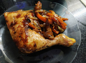 Una foto de Pollo al horno con salsa barbacoa