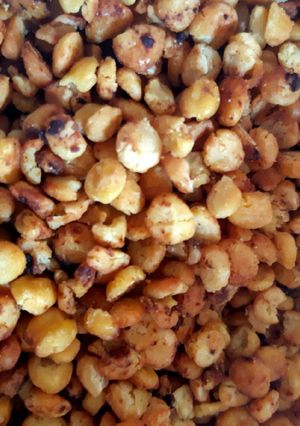 รูปของ Crispy Miso-butter Chickpea ถั่วลูกไก่อบกรอบรสเนยมิโซะ