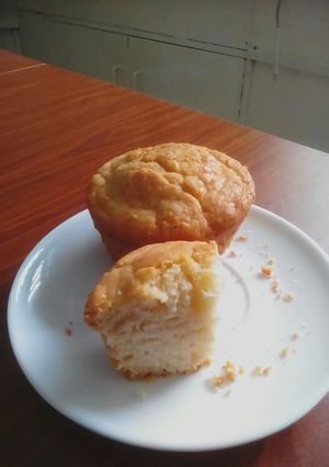 A picture of Muffins.