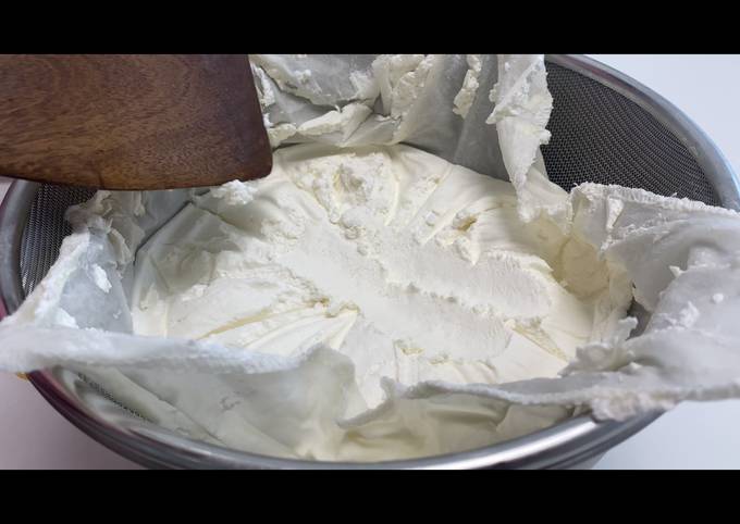 Steps to Make Ultimate Greek Yogurt