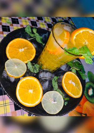 A picture of Orange lemonade.