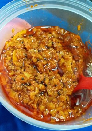 A picture of Mango Pickle.