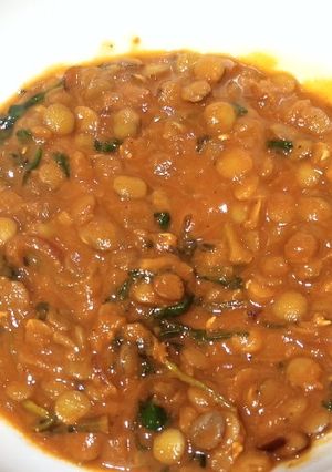 A picture of Coconut lentils.