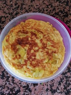 Una foto de Tortilla de calabacín 🥒🥒