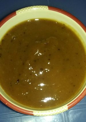 A picture of Plum and tamarind chutney.