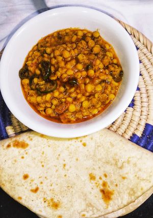 A picture of Daal Chaana Karahi Dhaba Style.