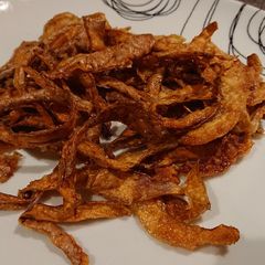 A picture of Crispy Potato Peels.