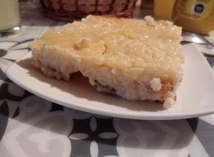 Una foto de Budín de arroz con leche
