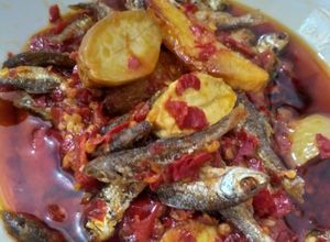 Foto resep Ikan bilih+jariang+kentang balado