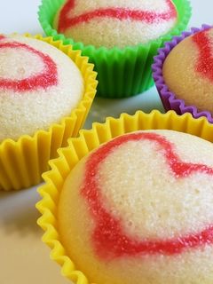 รูปของ เค้กวนิลานึ่ง ไม่ใช้เตาอบ ไม่ใช้เครื่องตี ไม่ใส่เนย ไม่ต้องพักส่วนผสมก่อนนึ่ง เฮงเฮงเฮง